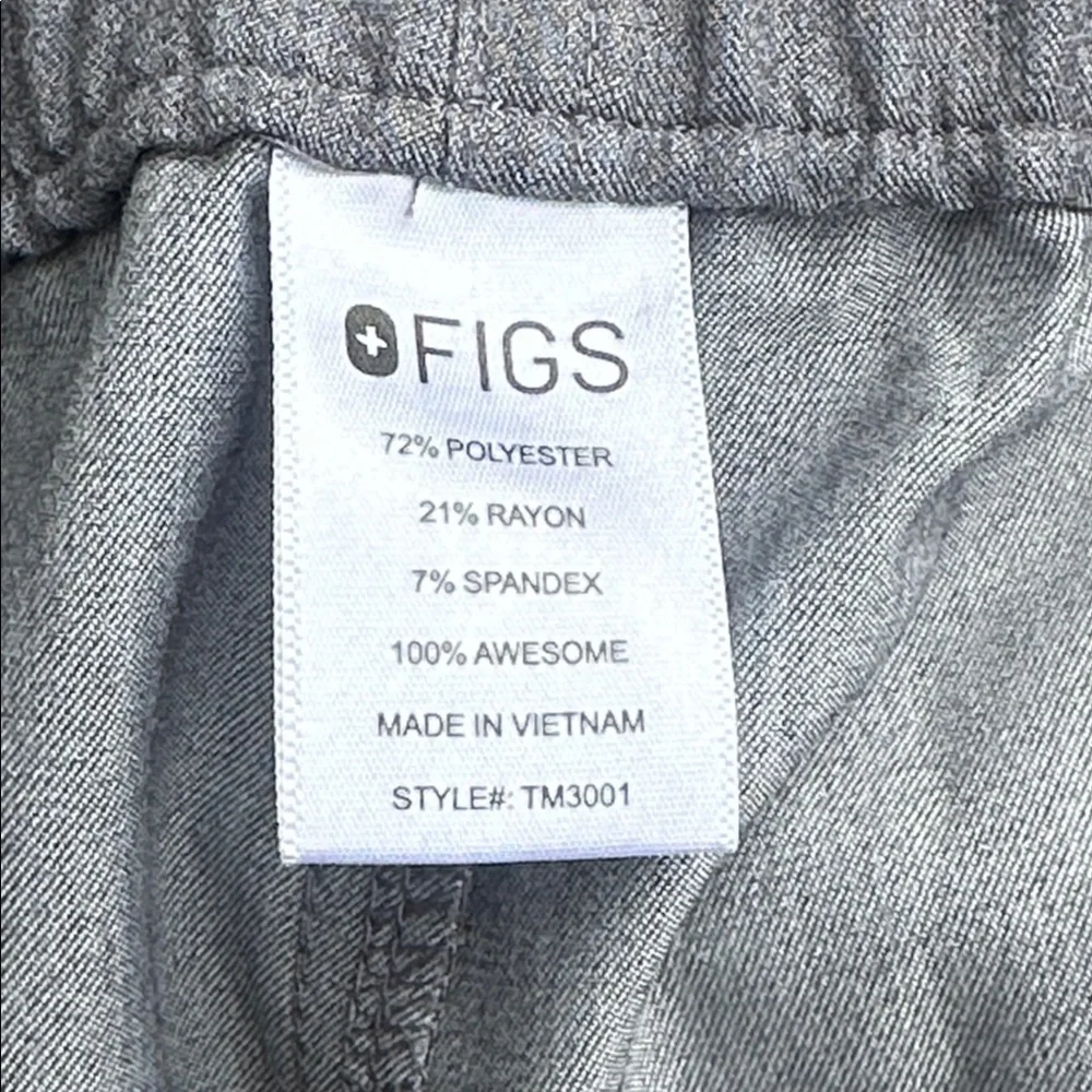 Figs Men's 'Cairo' Cargo Scrub Pants in 'Graphite' Gray/Green Size Large